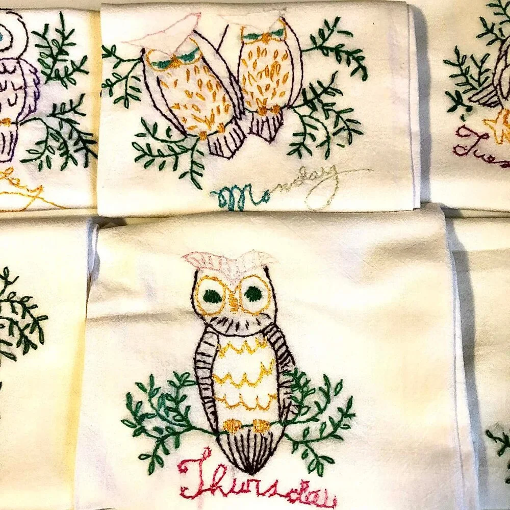 Set 7 Vintage 1970s Collectible Embroidered Tea Towels Owls Days Of The Week